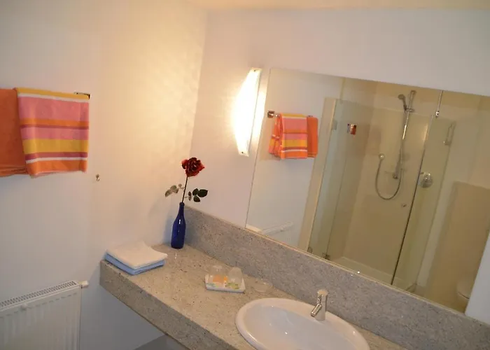 克尔布鲁格膳食公寓 3*